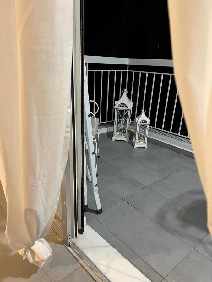Next To The House Agni Apartment Hanioti